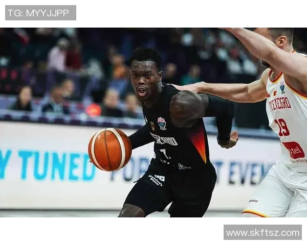丹尼斯施罗德：从德国篮球新星到NBA赛场的闪耀之路