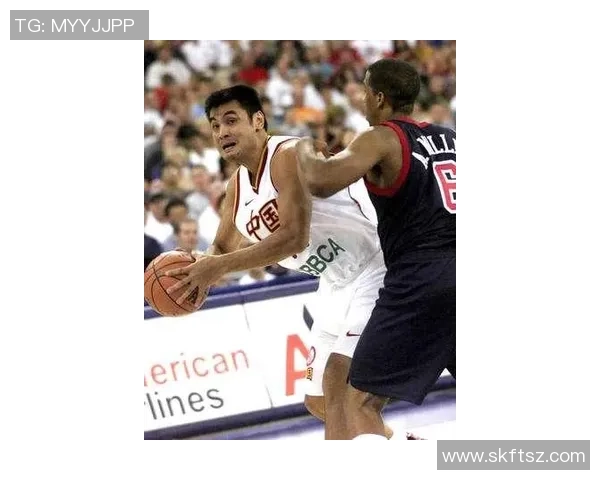 火箭队与魔术队巅峰对决姚明与弗老大再续传奇篮球之路