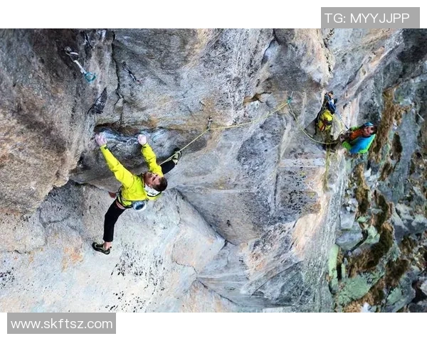 杭州攀岩队的战术与技巧揭秘探索攀岩深度的挑战与乐趣MBA