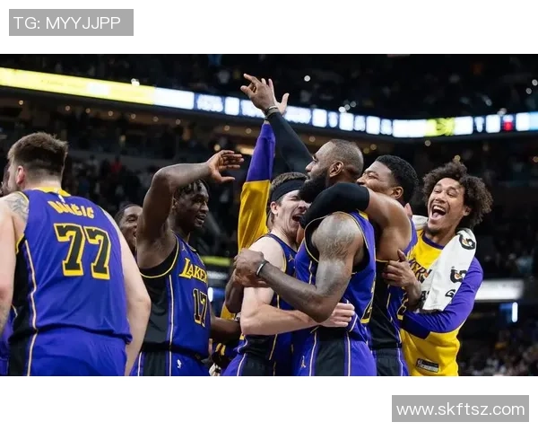 2016年灰熊与湖人激战回顾:一场精彩的NBA对决与球星风采展现 2016年灰熊与湖人激战回顾:一场精彩的NBA对决与球星风采展现