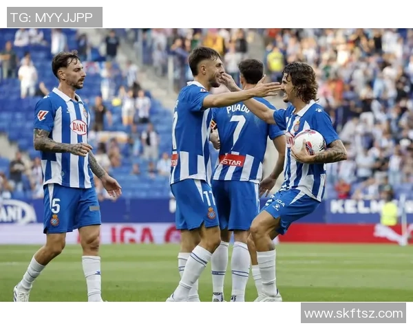 埃斯托里迎战本菲卡谁能在这场对决中笑到最后