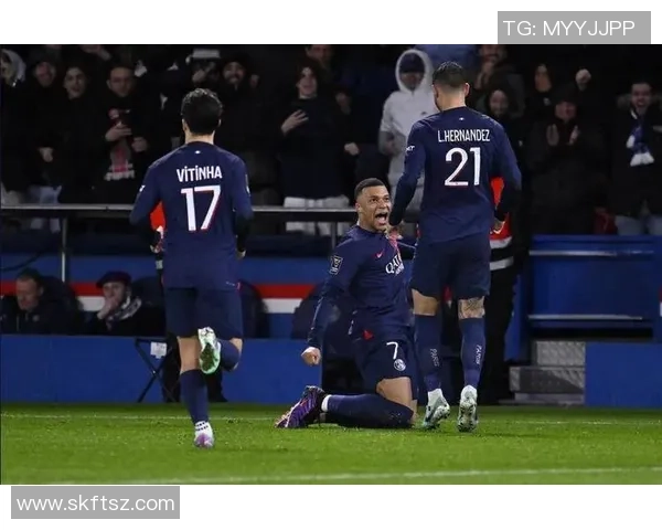 巴塞罗那与巴黎圣日耳曼精彩重播回顾赛场瞬间与战术分析 巴塞罗那与巴黎圣日耳曼精彩重播回顾赛场瞬间与战术分析