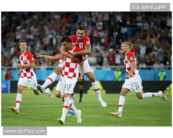 日本与澳大利亚篮球对决精彩回顾与赛场亮点分析 日本与澳大利亚篮球对决精彩回顾与赛场亮点分析