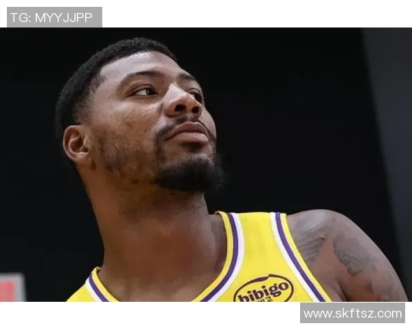 马库斯斯马特：从防守专家到球队领袖的华丽转身