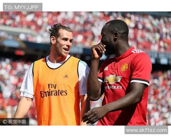 篮球明星与曼联的跨界合作探索体育界的新可能性